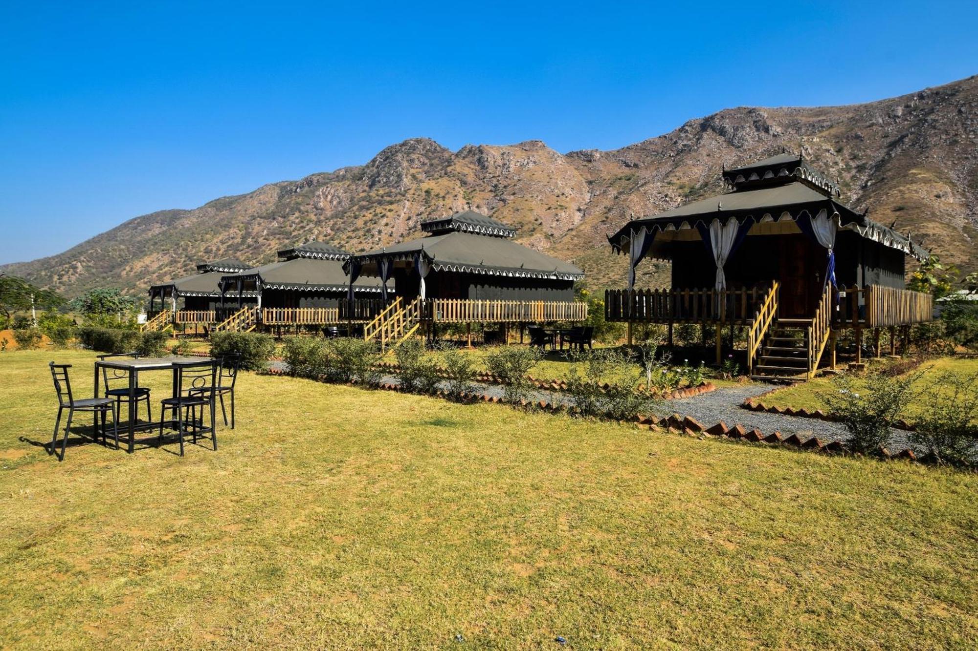 Hotel O Green Valley Resort Pushkar Eksteriør bilde
